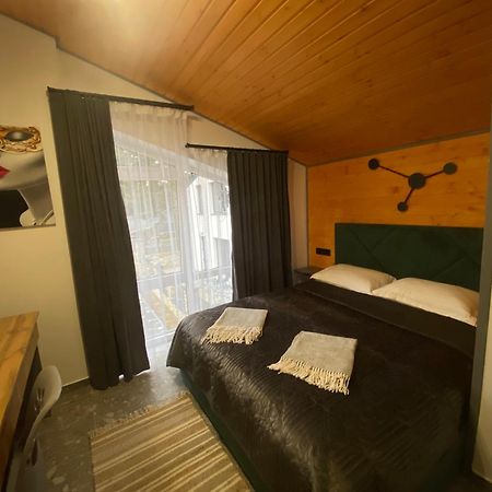 Феєрія Лісу Aparthotel Skhidnytsia Exterior photo