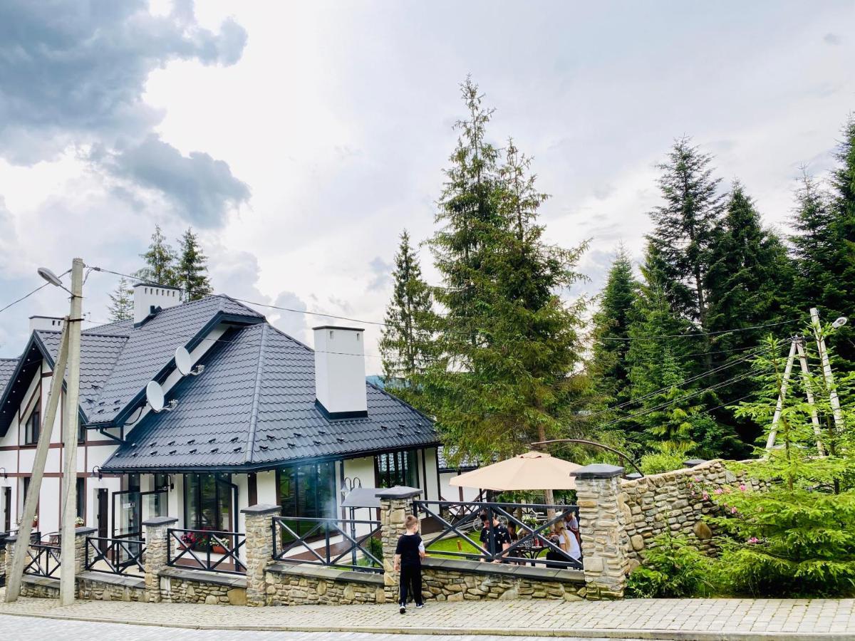 Феєрія Лісу Aparthotel Skhidnytsia Exterior photo