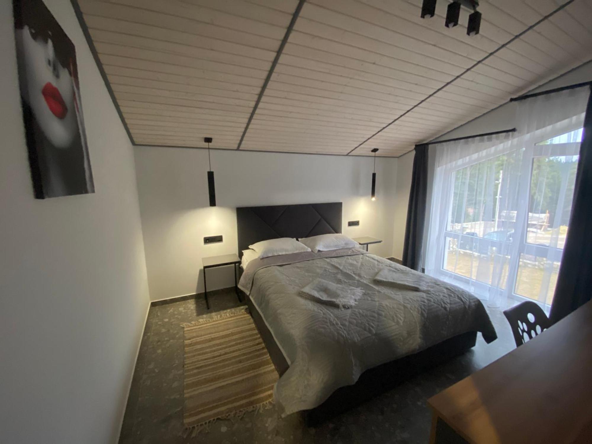 Феєрія Лісу Aparthotel Skhidnytsia Exterior photo