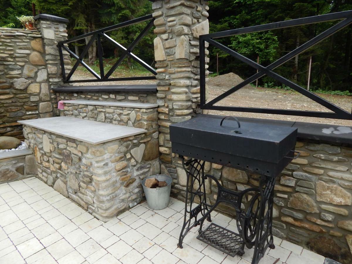 Феєрія Лісу Aparthotel Skhidnytsia Exterior photo